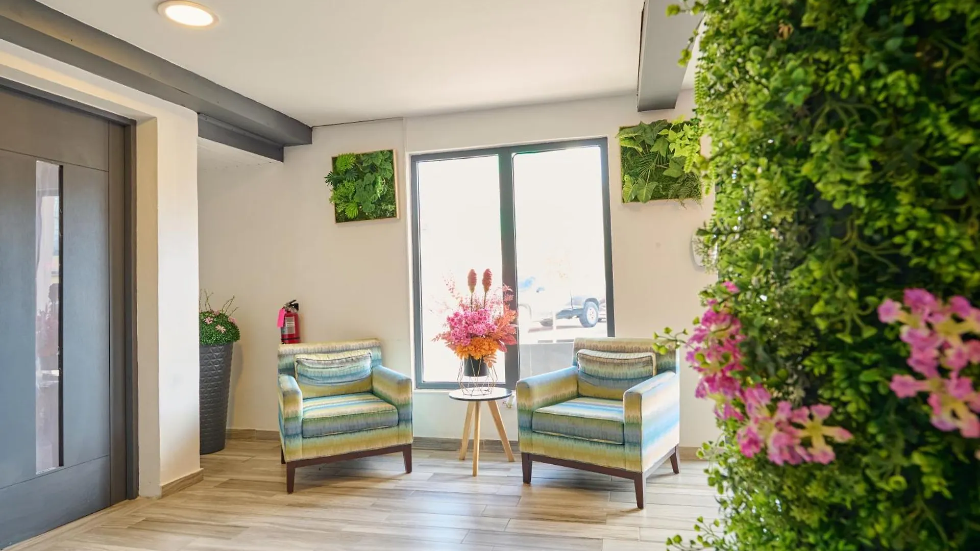 Central Boutique Hotel Oranjestad